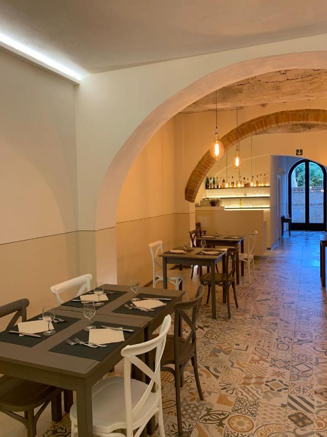 Albergo Roma Buonconvento Dış mekan fotoğraf